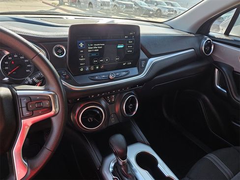 Used 2024 Chevrolet Blazer LT image 20