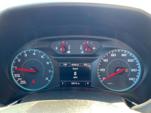 Used 2018 Chevrolet Equinox LT image 15