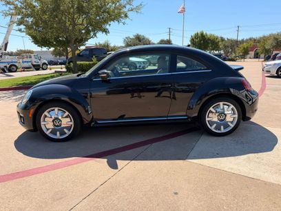 Used 2018 Volkswagen Beetle 2.0T SE w/ SE Premium Package