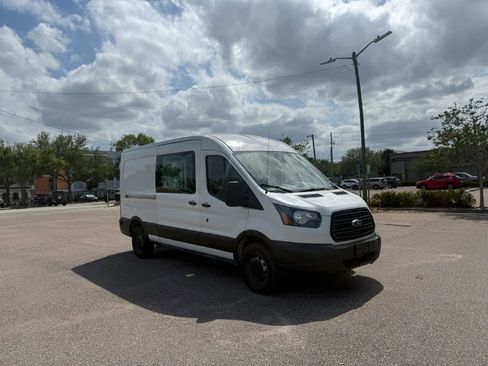 Used 2019 Ford Transit 250 148 Medium Roof RWD image 3