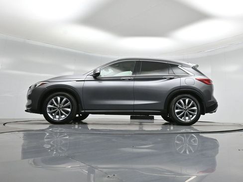 Used 2021 INFINITI QX50 Luxe w/ Cargo Package image 8
