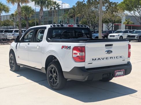 Used 2024 Ford Maverick Lariat w/ FX4 Off-Road Package AWD/4WD image 7