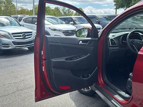 Used 2021 Hyundai Tucson SEL AWD/4WD image 11