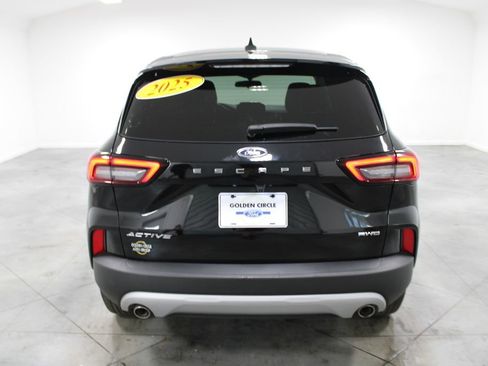 Used 2025 Ford Escape Active image 8