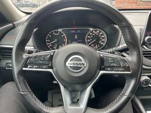 Used 2021 Nissan Altima 2.0 SR image 18