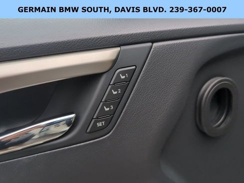 Used 2022 Lexus RX 350L Premium w/ Premium Package image 3