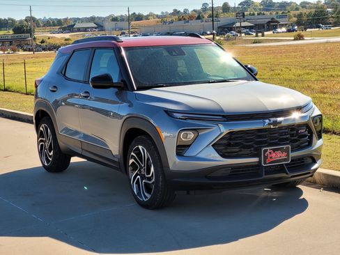 New 2026 Chevrolet TrailBlazer RS w/ Convenience Package FWD image 1