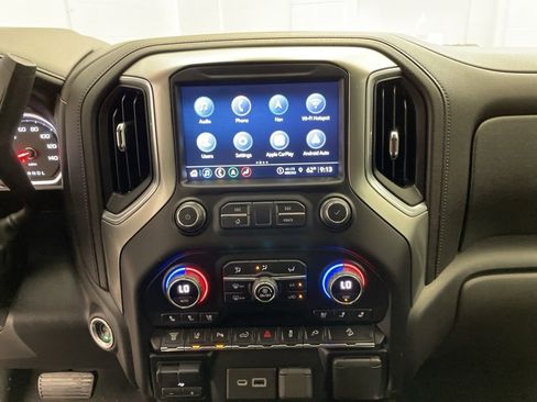 Used 2021 Chevrolet Silverado 2500 LTZ w/ LTZ Premium Package image 17