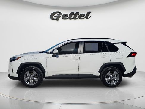 Certified 2025 Toyota RAV4 XLE AWD/4WD image 8