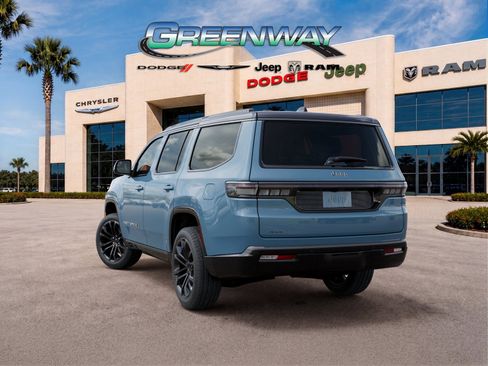 New 2026 Jeep Grand Wagoneer Summit AWD/4WD image 3