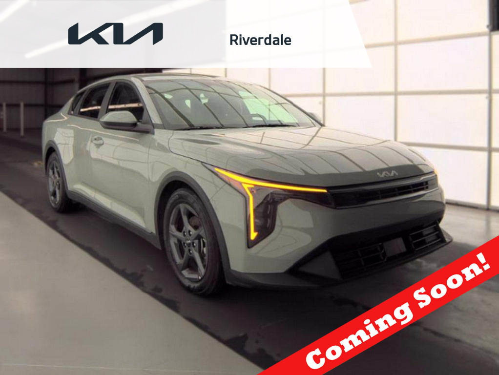 Used 2026 Kia K4 FWD image 1