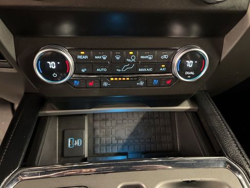 Certified 2020 Ford Expedition XLT w/ Equipment Group 202A AWD/4WD image 13