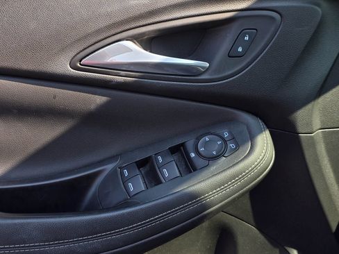 Used 2022 Buick Encore GX Select FWD image 9