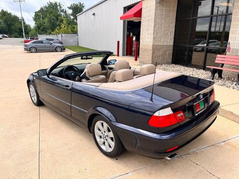 Used 2006 BMW 325Ci Convertible RWD image 3