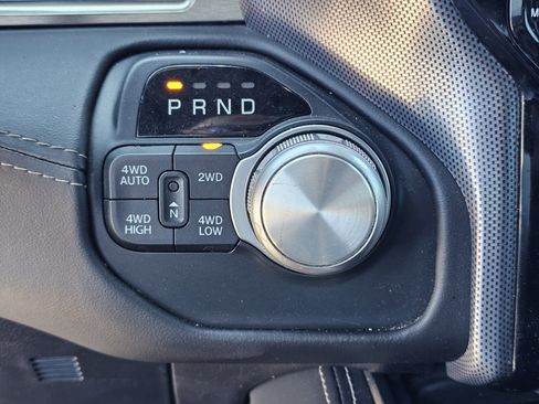 Used 2019 RAM 1500 Limited image 27