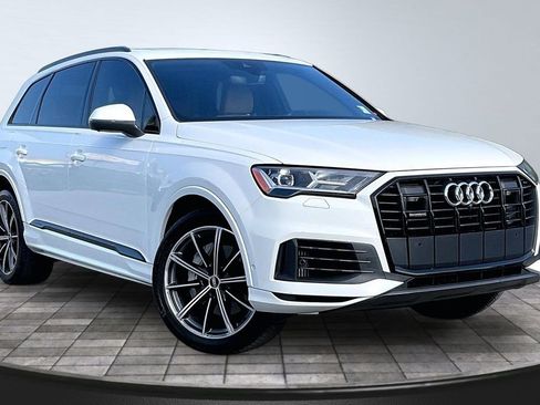 Used 2021 Audi Q7 3.0T Premium Plus w/ Executive Package AWD/4WD image 12