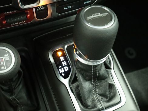 New 2026 Jeep Gladiator Mojave AWD/4WD image 45