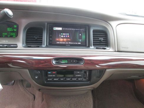 Used 2003 Mercury Grand Marquis LS image 27
