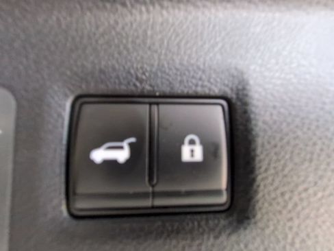 Used 2024 INFINITI QX50 Sport FWD image 34