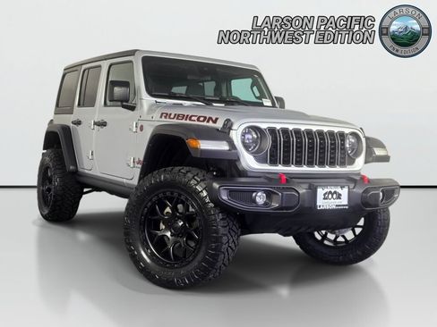 Used 2024 Jeep Wrangler Unlimited Rubicon AWD/4WD image 1