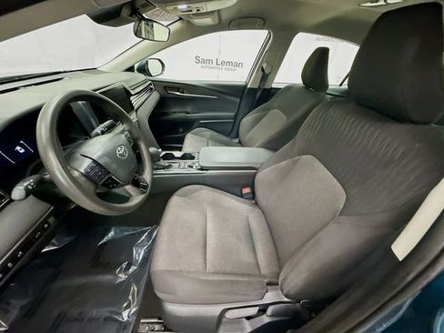 Used 2025 Toyota Camry LE image 20