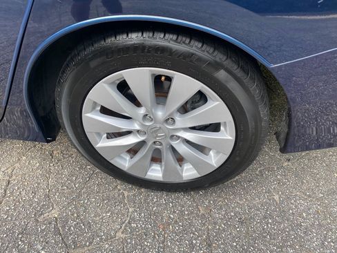 Used 2015 Honda Accord EX-L image 9