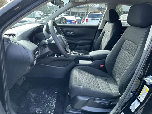 New 2026 Honda HR-V LX image 13