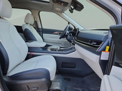 New 2026 Kia Carnival SX Prestige FWD image 20