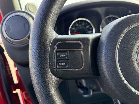 Used 2014 Jeep Wrangler Sport AWD/4WD image 15