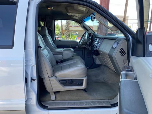 Used 2008 Ford F350 Lariat image 27