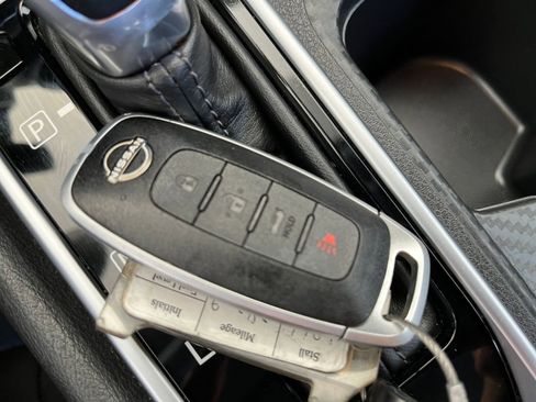 Used 2025 Nissan Sentra SV image 21