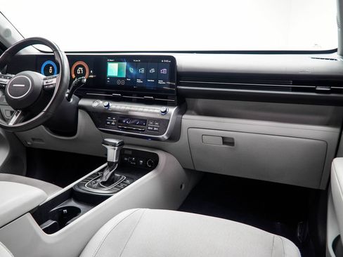 Used 2024 Hyundai Kona SEL FWD image 20