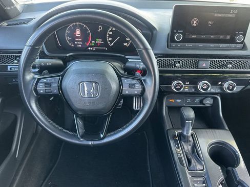 Used 2025 Honda Civic Sport image 13