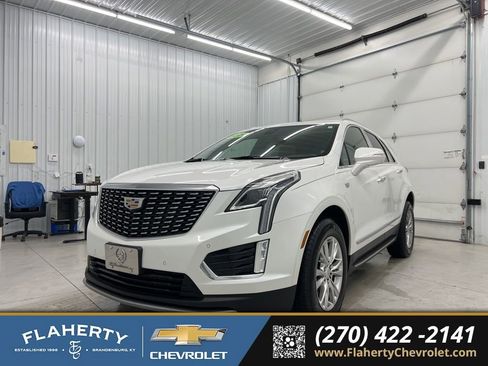 Used 2020 Cadillac XT5 Premium Luxury w/ LPO, Floor Liner Package image 6