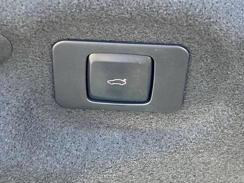 Used 2020 Lincoln MKZ Reserve w/ Elements Package FWD image 6