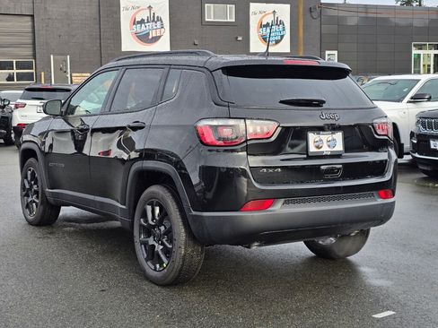 New 2026 Jeep Compass Latitude image 6