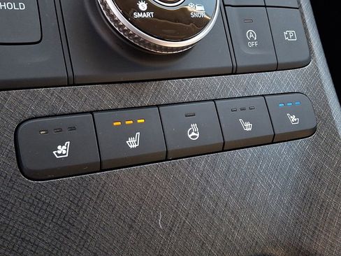 Used 2024 Hyundai Palisade Limited image 26