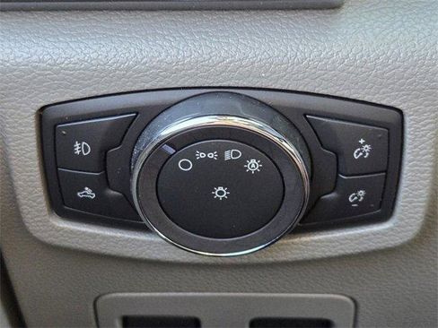 Used 2018 Ford F150 XLT w/ Equipment Group 302A Luxury image 21