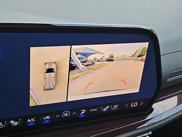 New 2026 Chevrolet Traverse RS w/ LPO, Floor Liner Package FWD image 13