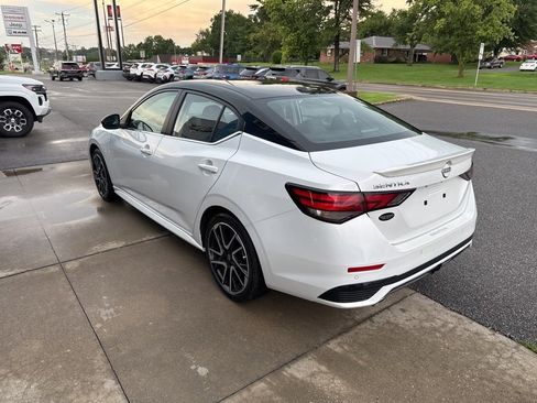 Used 2024 Nissan Sentra SR image 6