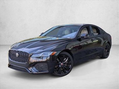 Used 2022 Jaguar XF SE