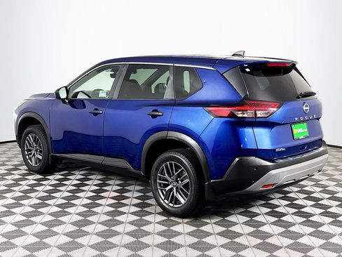 Used 2023 Nissan Rogue S FWD image 6