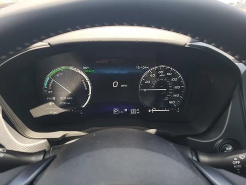 Used 2025 Subaru Forester Limited AWD/4WD image 11