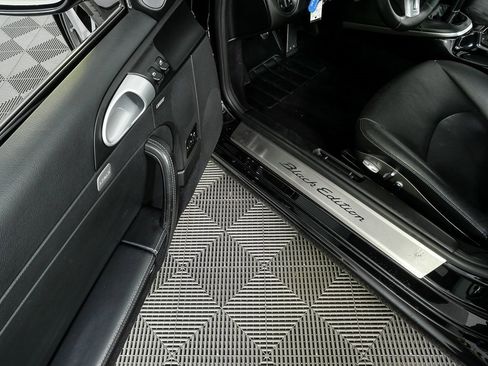 Used 2012 Porsche 911 Carrera Black Edition image 8