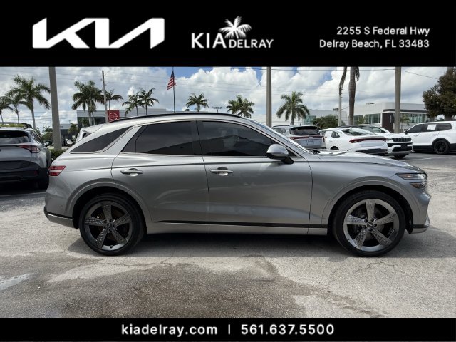 Used 2023 Genesis GV70 2.5T w/ Sport Prestige Package AWD/4WD image 2