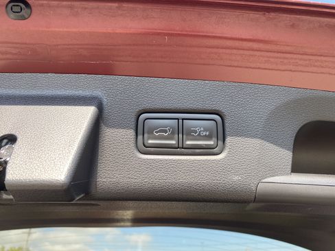 Used 2024 Kia Telluride SX Prestige image 33