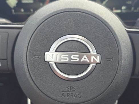 New 2025 Nissan Kicks SR w/ SR Premium Package image 38