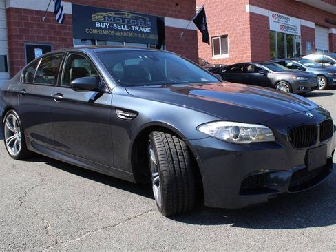 Used 2013 BMW M5 RWD image 7
