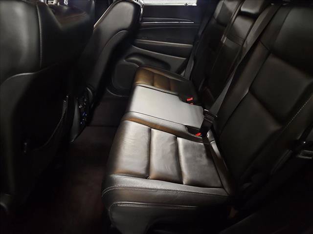 Used 2017 Jeep Grand Cherokee Limited AWD/4WD image 19