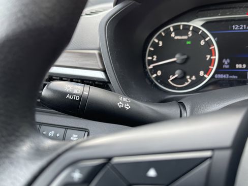 Used 2023 Nissan Altima 2.5 SV image 20